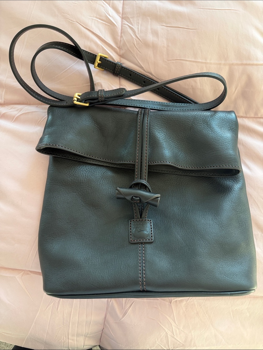 Dooney & Bourne Florentine Medium Toggle Crossbody Bag in Black Leather